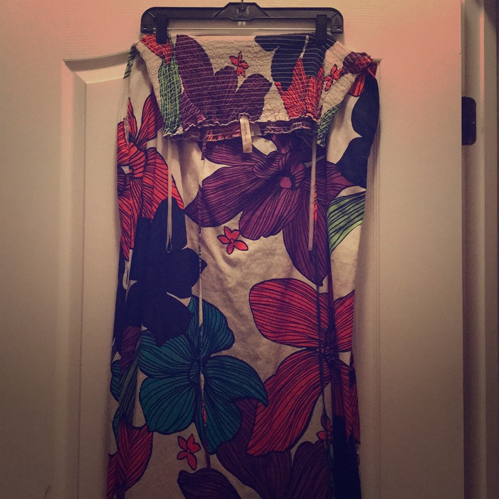 Swim cover up/maxi dress (halter neck)